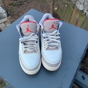 Jordan 3 Retro International Flight